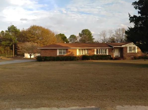 4734 Harmon Pl, Lizella, GA 31052