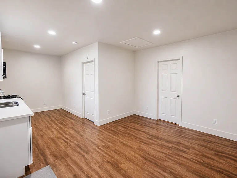 10637 Sagittarius Dr — Photo 5