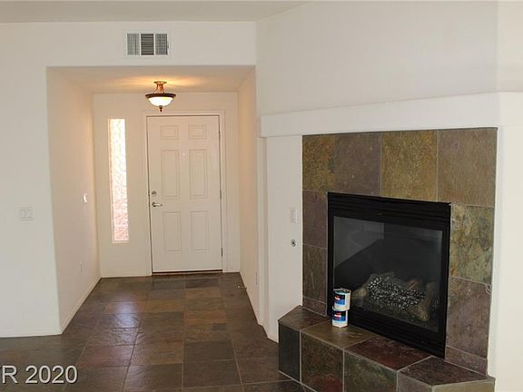 5th image of 820 Canterra St Unit 2054