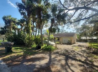 321 7th Ave, Labelle, FL 33935