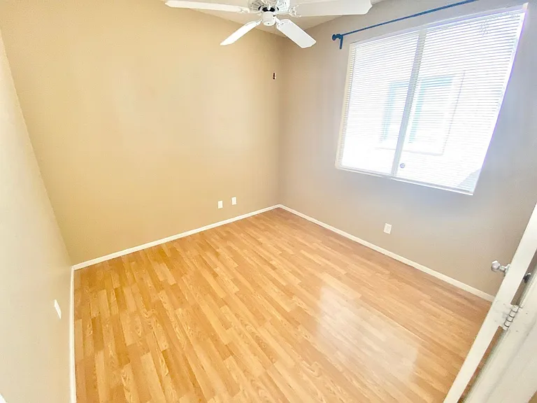1605 Cimarron Crest St — Photo 8