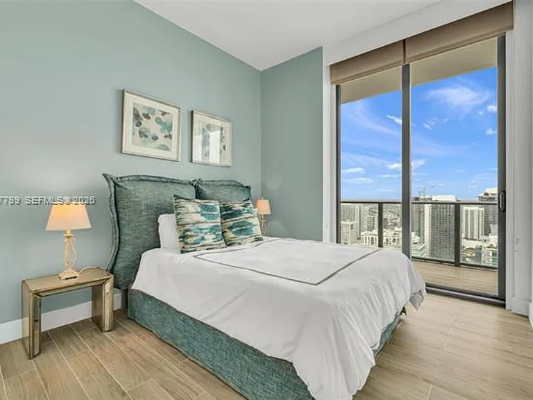 1300 S Miami Avenue Rd #Penthouse 5110 — Photo 36