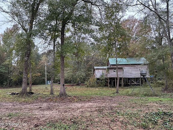 183 River Loop, Beaumont, MS 39423 | MLS #4064180 | Zillow