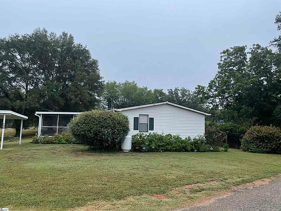 3rd image of 116 Serenity Ln