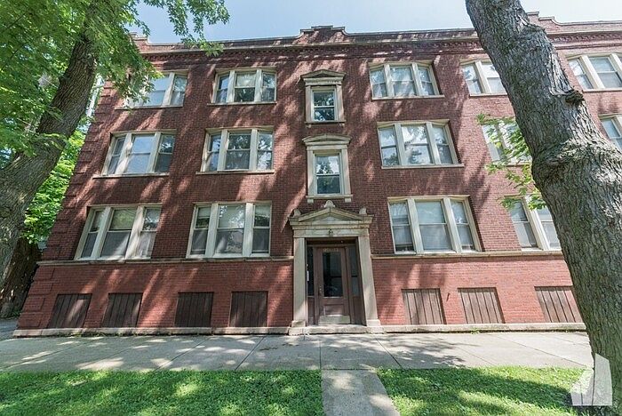 1st image of 1940 W Winona St #2