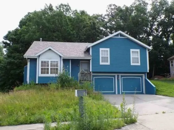 5627 N Palmer Ave, Kansas City, MO 64119