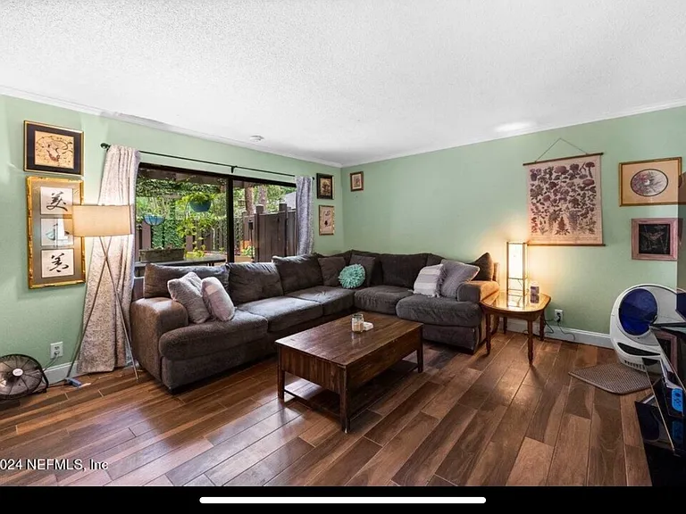10365 Big Tree Ln — Photo 5