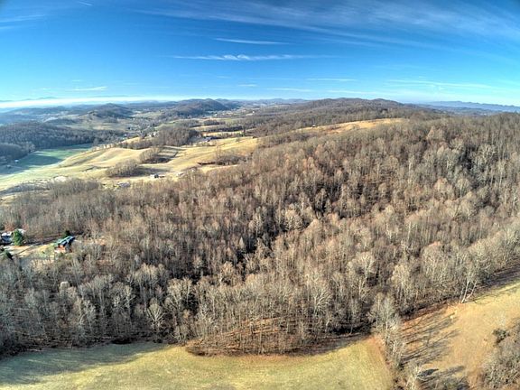 2nd image of 16261 Highlands Log Dr