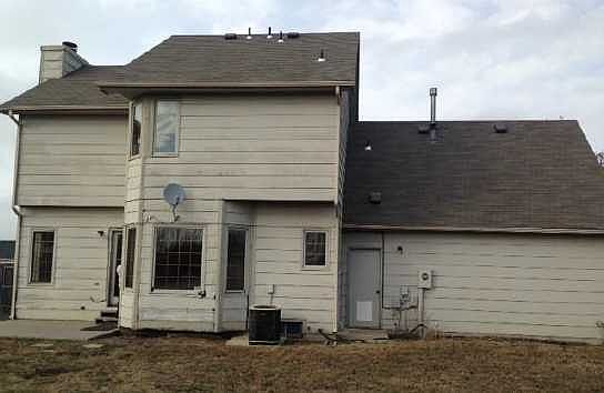 2nd image of 9215 E Clark St