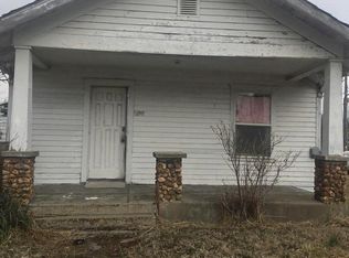 201 Greenfield St, Avilla, MO 64833