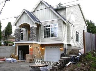 4039 NE 110th St NE, Seattle, WA 98125