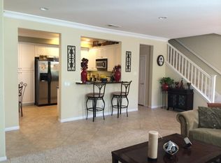 19318 Opal Ln, Santa Clarita, CA 91350