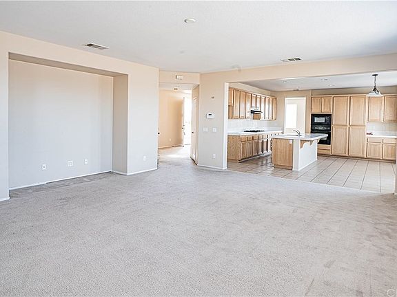 5th image of 12293 Malahini Pl