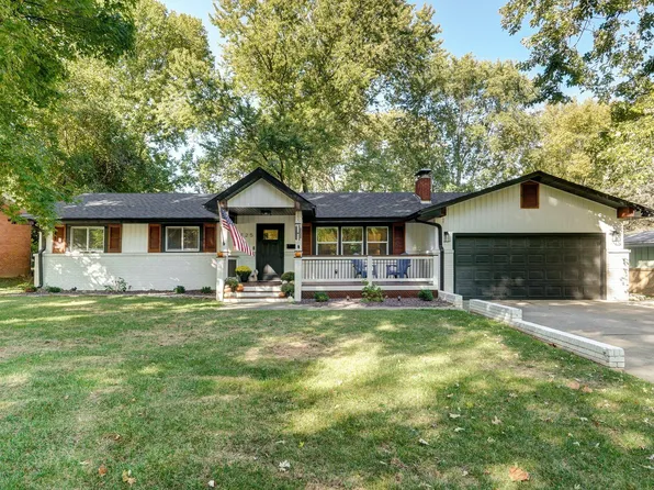 2725 S Wallis Smith Boulevard, Springfield, MO 65804