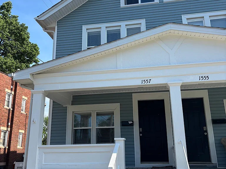 1557 E Rich St — Photo 1
