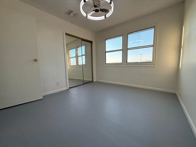 Bedroom 2 - Inside