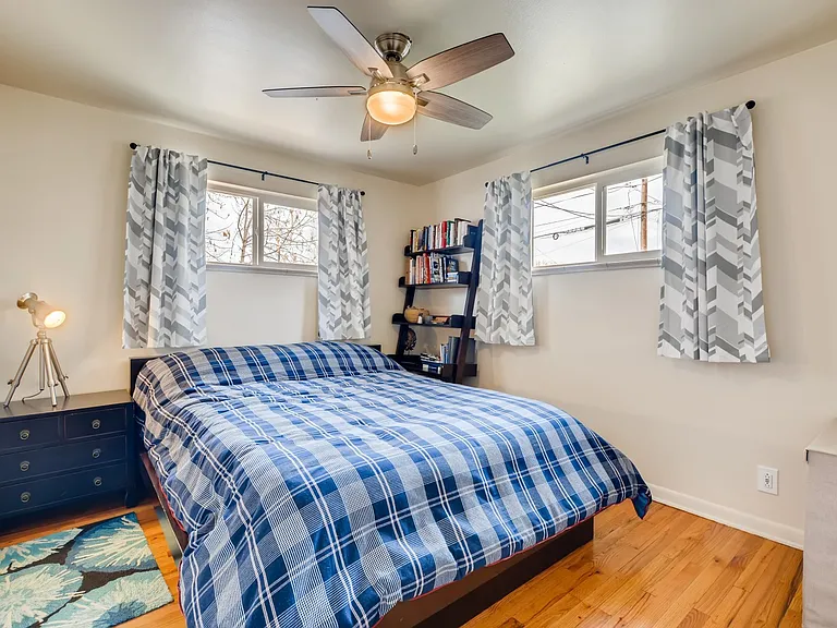216 S Irving St #1 — Photo 10
