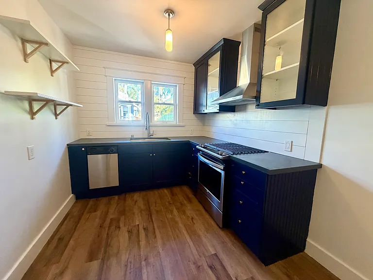345 N Colorado Pl #345A — Photo 4