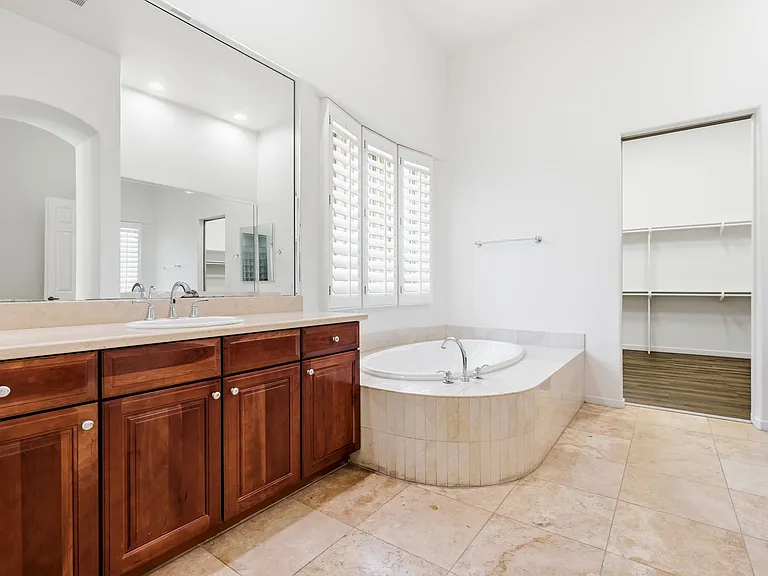 12391 N 145th Way — Photo 32
