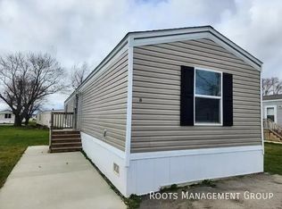 70 Elm St #70, Crestline, OH 44827