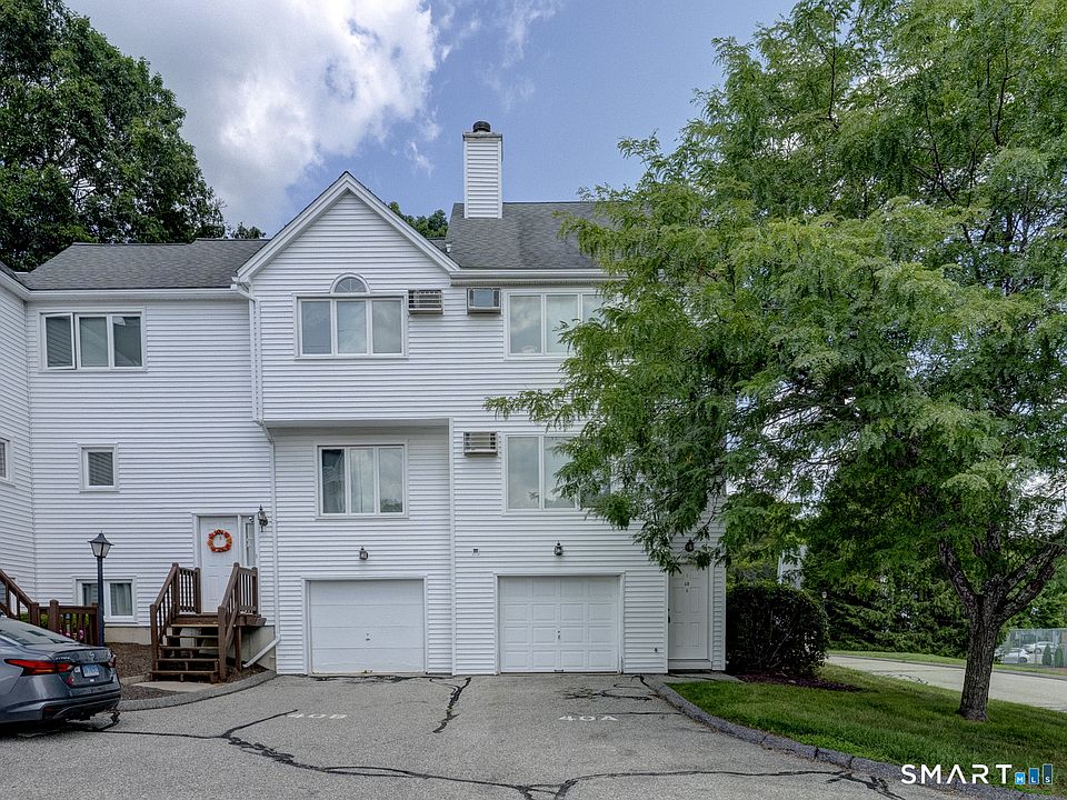 1st image of 40 Eastbrook Heights #A