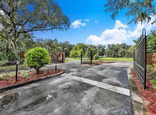 4150 Riverview Circle Grn, Cove Springs, FL 32043