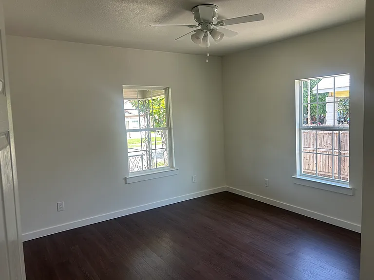 2315 Pearl Ave — Photo 17