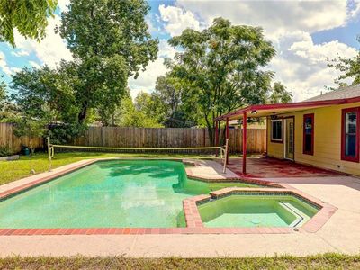 1820 Aberdeen Dr, Round Rock, TX, 78664