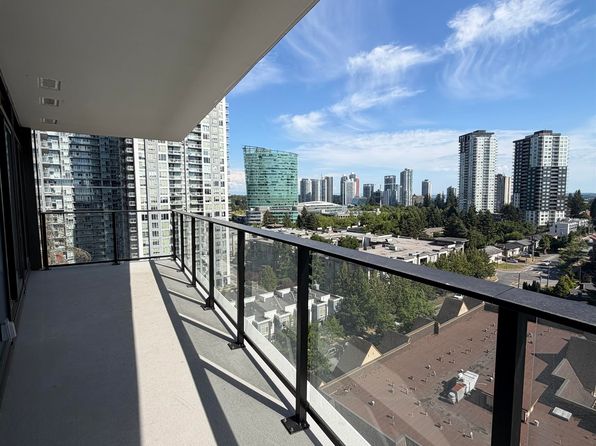 2 bedroom rental in Surrey — photo 14