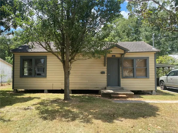 1607 State St, Jennings, LA 70546