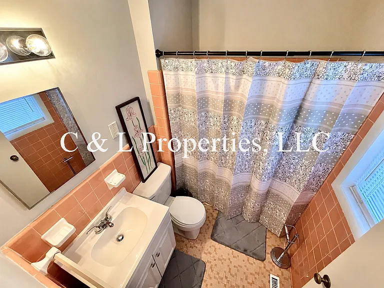 256 Sherwood Dr — Photo 12