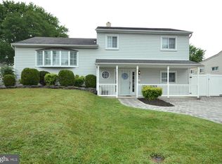 504 Burton Rd, Glen Burnie, MD 21061