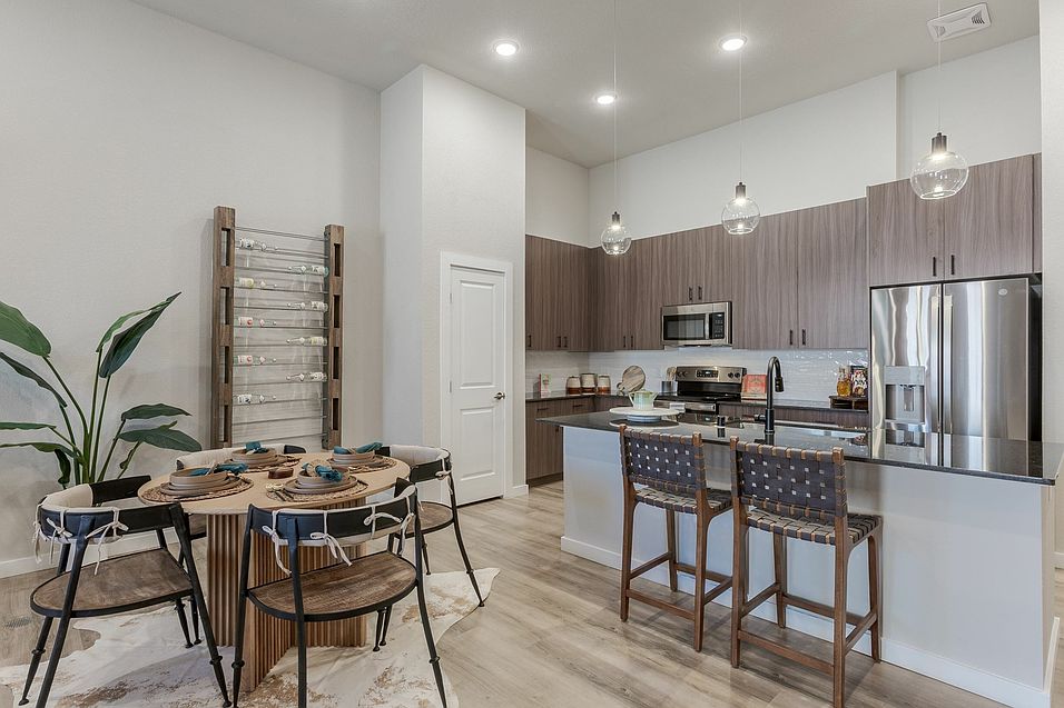 Overture Andalucia 55+ Active Adult Apartment Homes - 5301