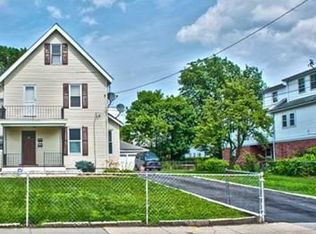 304 Wood Ave, Hyde Park, MA 02136