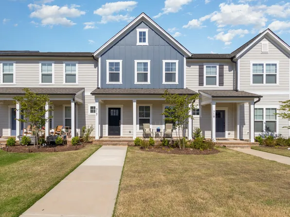 717 Silo Park Dr, Wake Forest, NC 27587