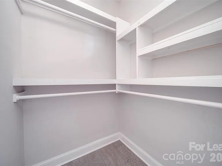 112 Rockwell Ct — Photo 11