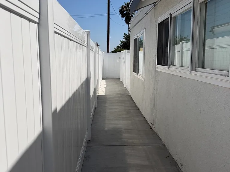 10834 Stagg St — Photo 14