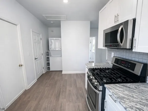 1114 State Route 28, Somerville, NJ 08876