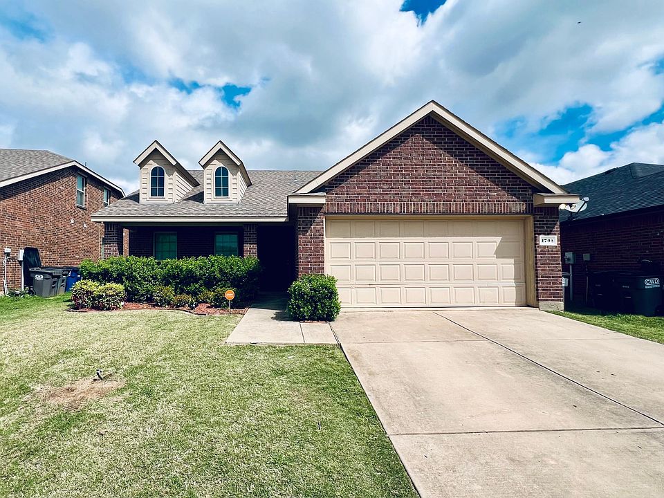1st image of 1704 White Mountain Way