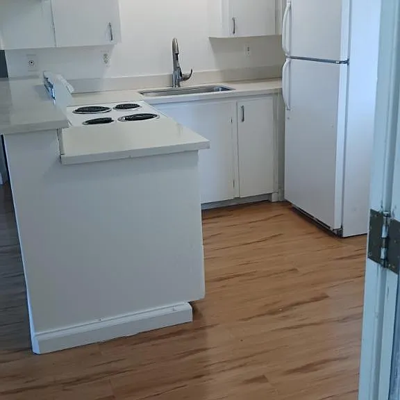 8820 Highland Ave SW #H — Photo 10