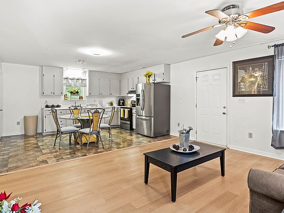 5th image of 2827 Jubilee Ln