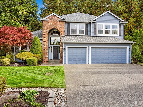 4th image of 3409 32nd Way NW
