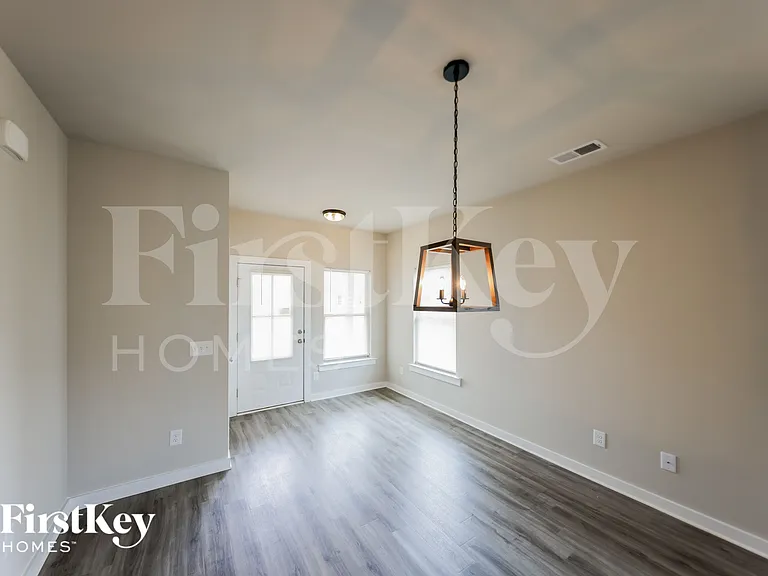 50 County Road 1702 — Photo 3