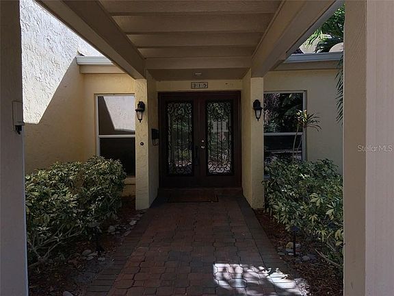 5th image of 315 Eastleigh Dr