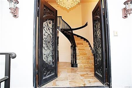 1st image of 15020 Encanto Dr