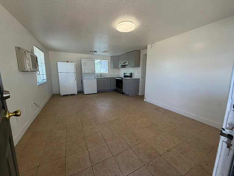 SAC T 5801 — Photo 7