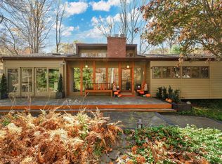 191 Ford Rd, Woodbridge, CT 06525