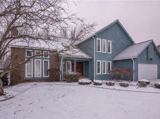 87 Brandon Cir, Rochester, NY 14612