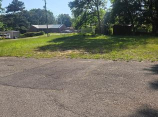 301 40th Ct N, Birmingham, AL 35207