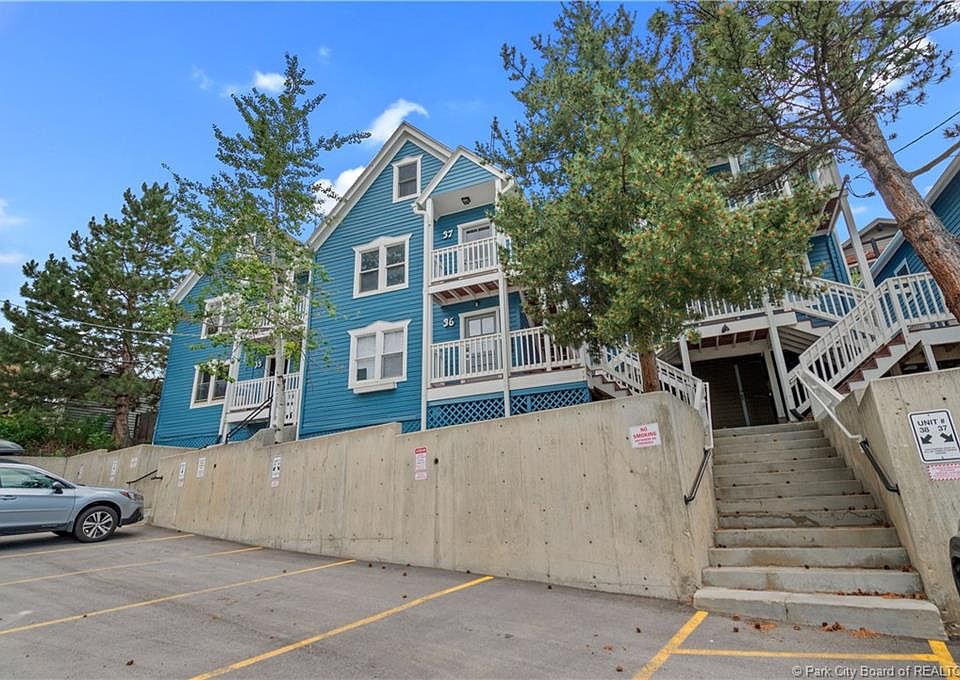 1st image of 1150 Empire Ave #37